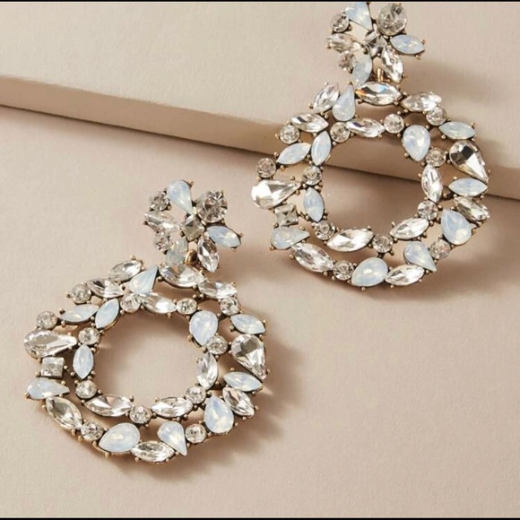 Statement Drop Earring - Picture 3 of 4